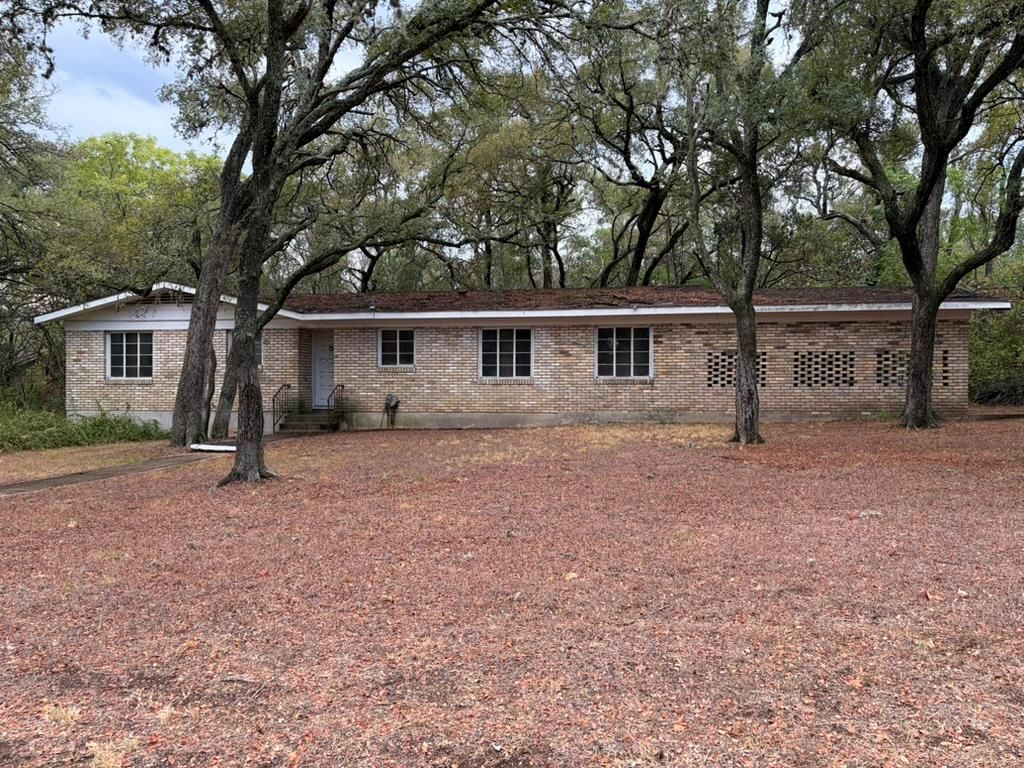 Photo for 1927 Berkeley Ave, Austin, TX 78745 (MLS # 9858633)