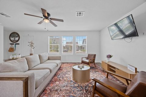 Tiny photo for 13712 Knights Branch DR, Elgin, TX 78621 (MLS # 2917626)