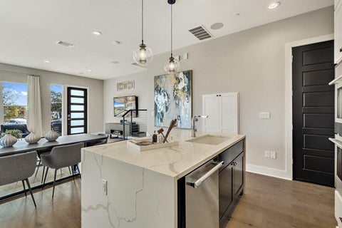 Tiny photo for 4202 Endurance WAY, Austin, TX 78731 (MLS # 1392675)