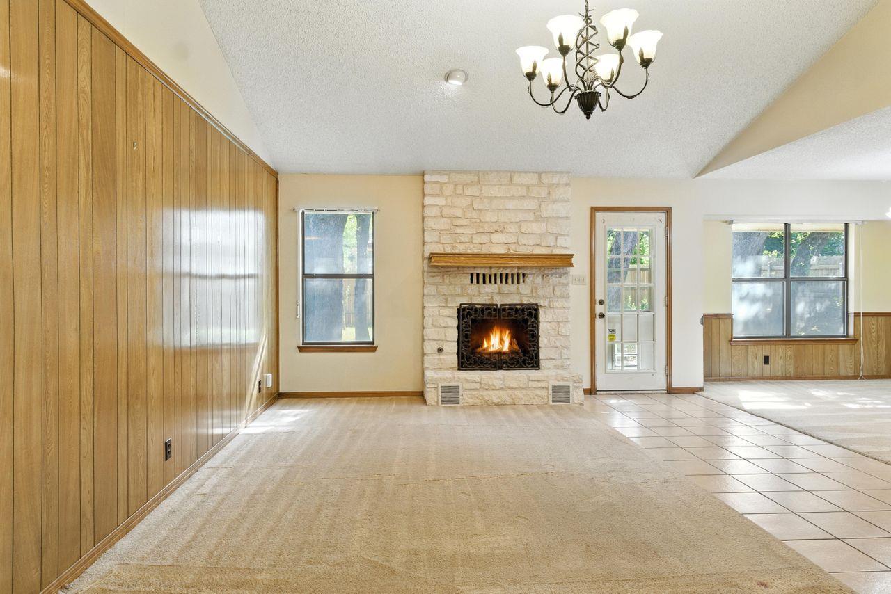303 Woodstone DR