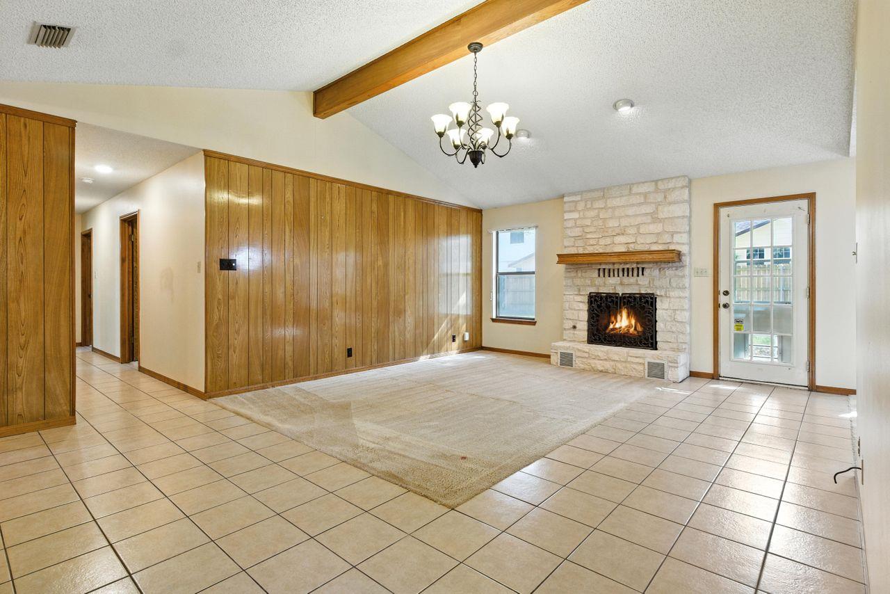 303 Woodstone DR