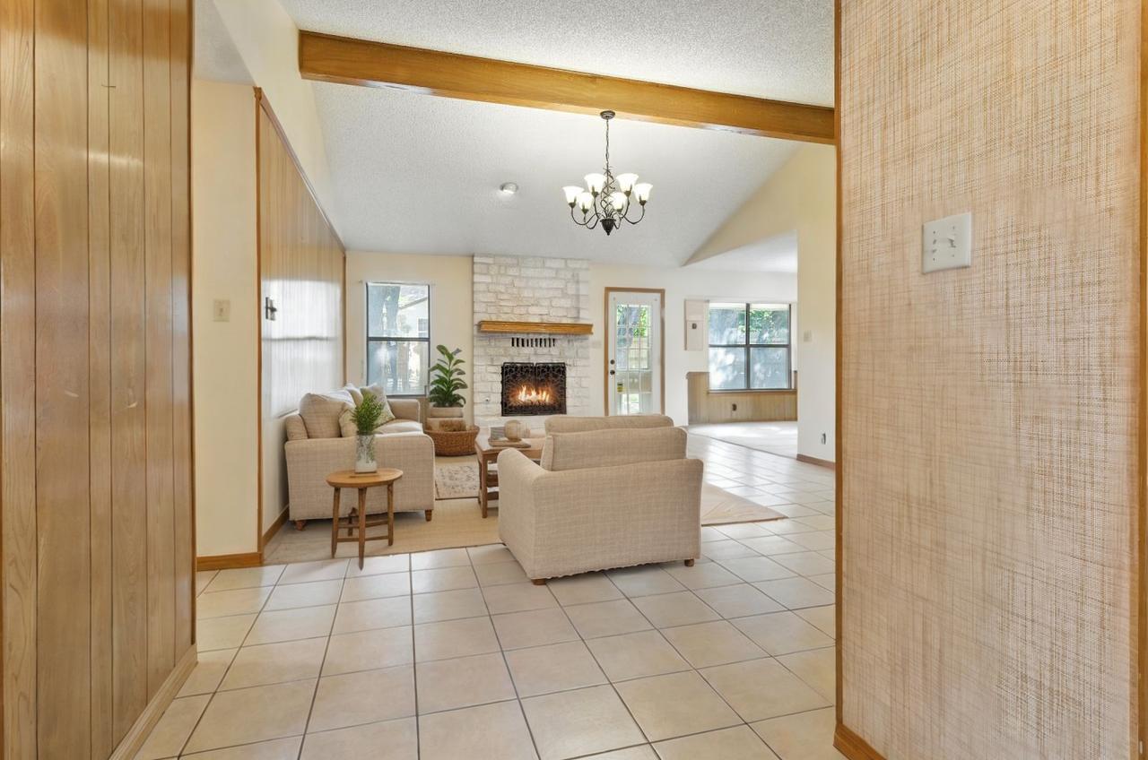 303 Woodstone DR