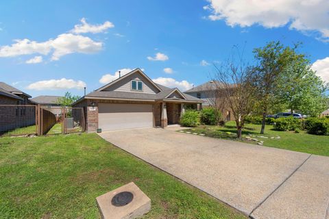 Single Family Residence in Bulverde TX 31917 Cast Iron CV.jpg