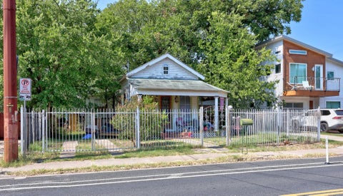 Tiny photo for 2907 E 5th ST, Austin, TX 78702 (MLS # 2450160)