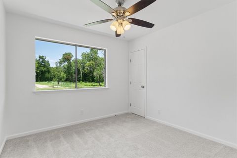 Tiny photo for 1501 Cricket Hollow DR, Austin, TX 78758 (MLS # 8473654)