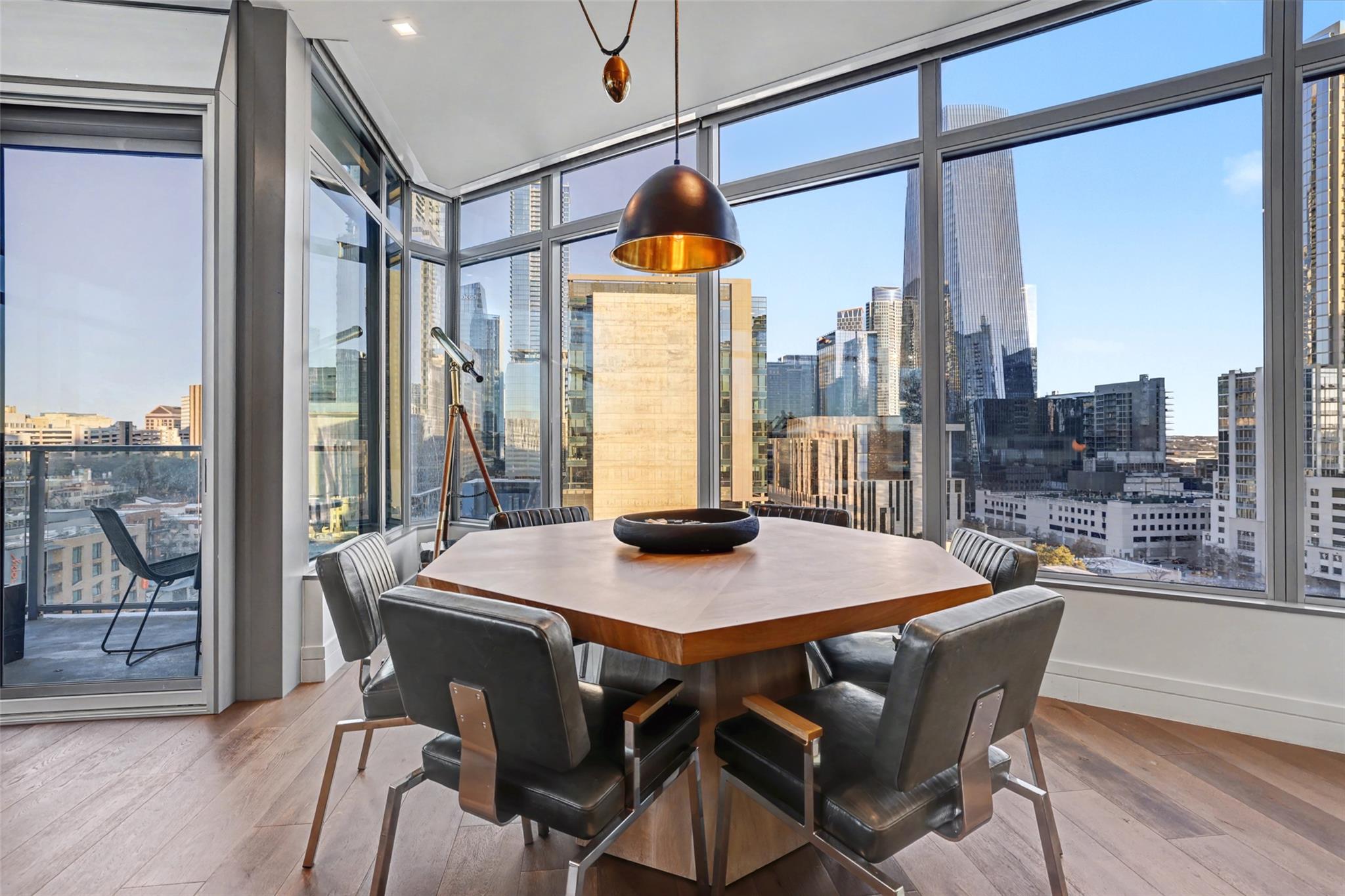 501 West Ave 1207