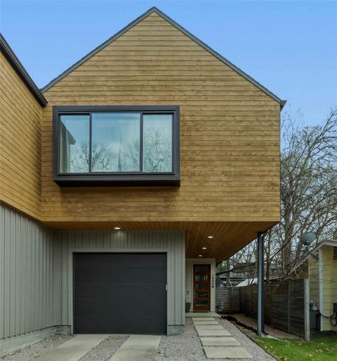 Photo of 1005 Cardinal LN #B, Austin, TX 78704 (MLS # 9978497)