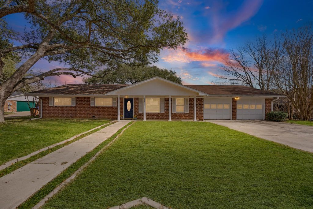 Photo of 795 Vogel DR, Lockhart, TX 78644 (MLS # 7064903)