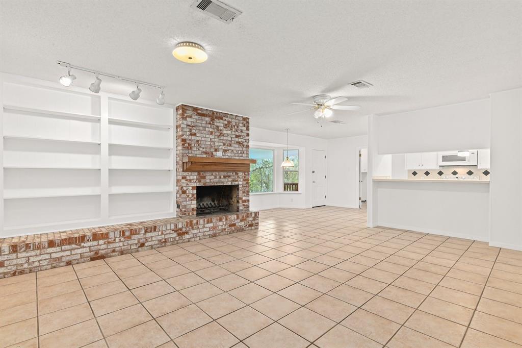 7500 Dawn Hill CIR