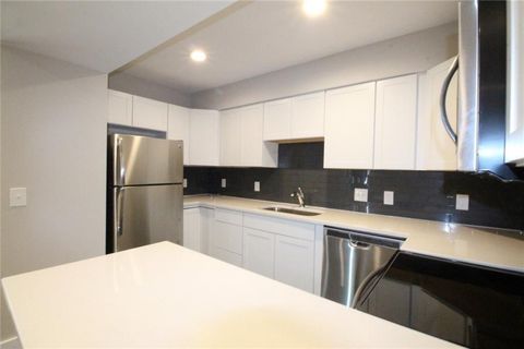 Tiny photo for 935 La Posada DR #126, Austin, TX 78752 (MLS # 7432335)