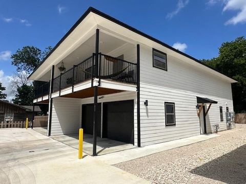 313 Mill ST San Marcos TX 78666