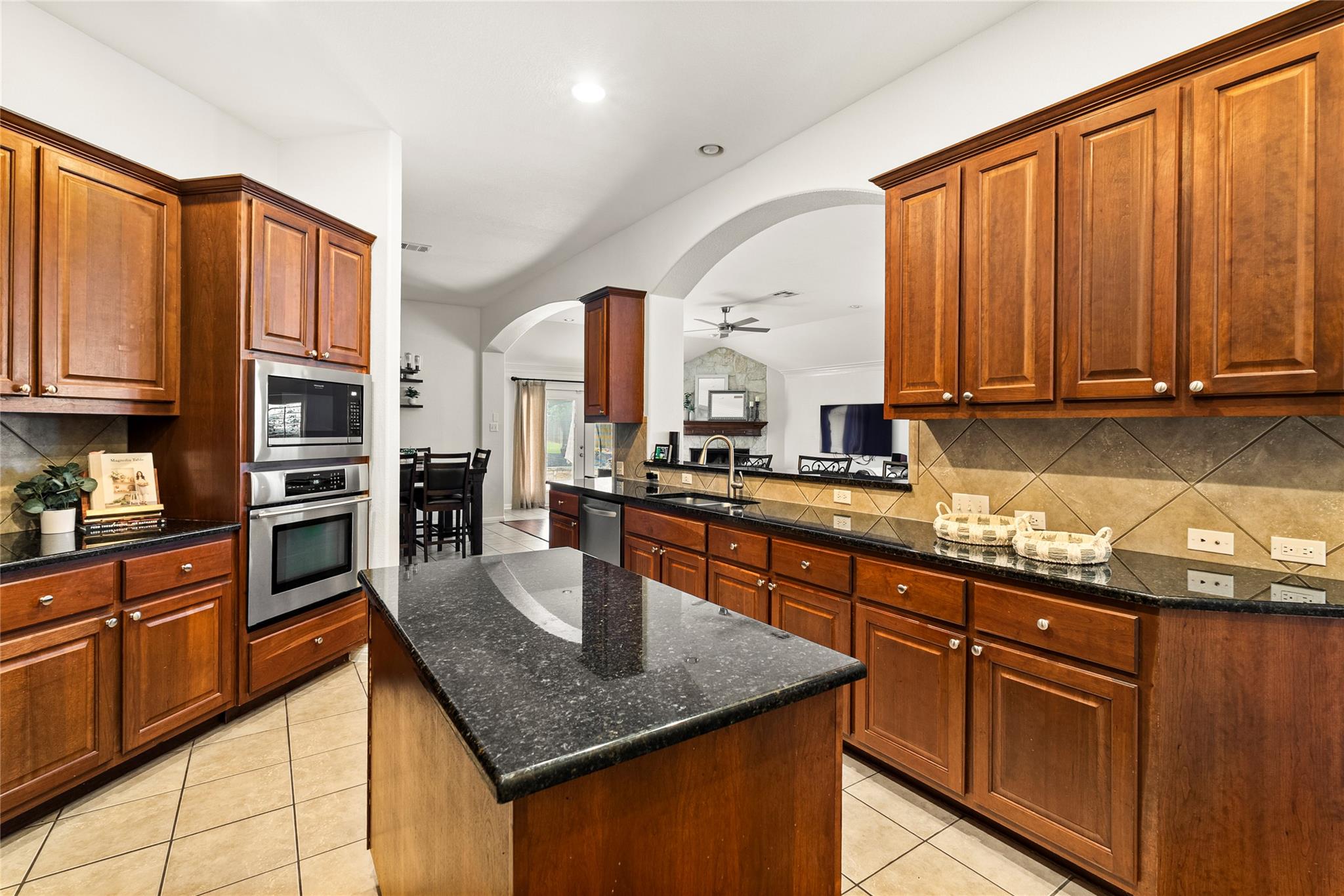 11424 Via Grande DR