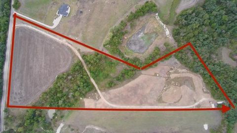 497 County Road 329 RD Granger TX 76530