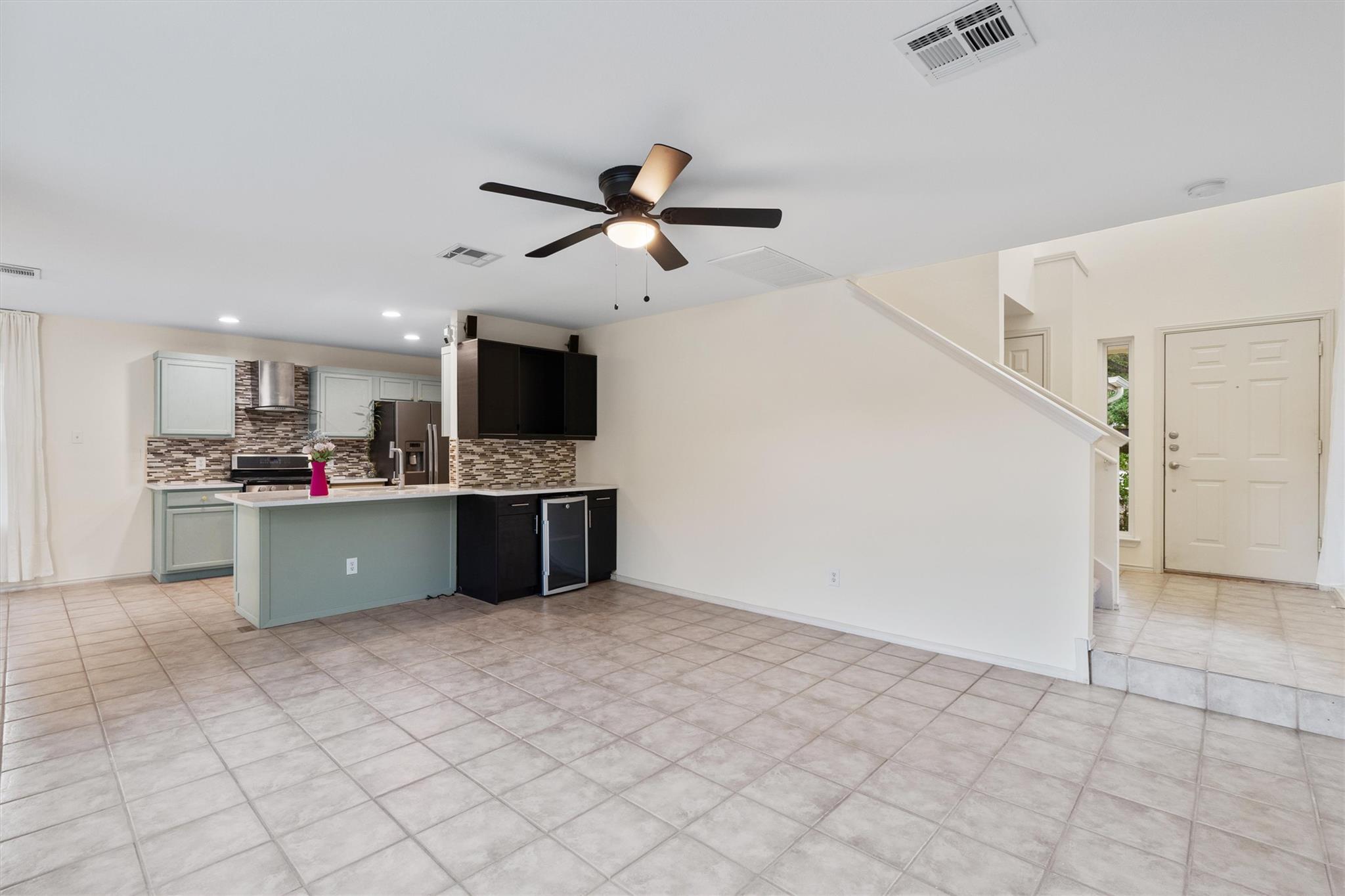 2251 Ada LN