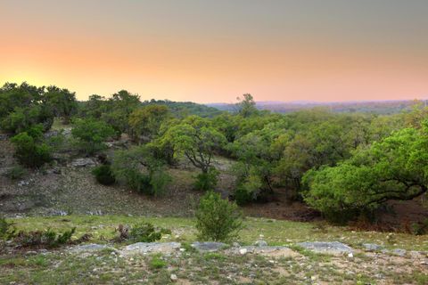 Photo of 396 Waters View CT, Dripping Springs, TX 78620 (MLS # 5929659)