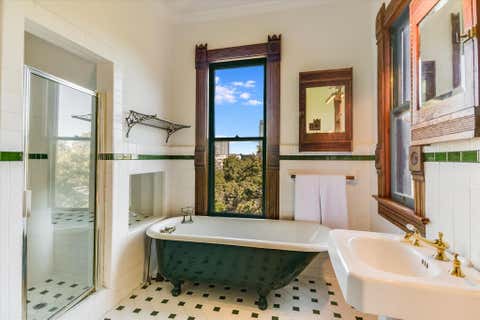 Tiny photo for 400 Academy DR, Austin, TX 78704 (MLS # 2615563)