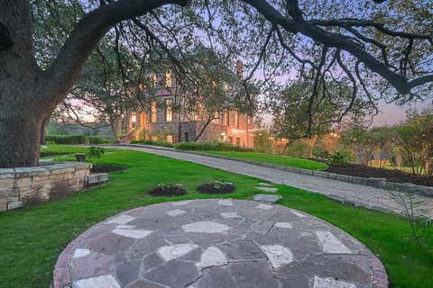 Tiny photo for 400 Academy DR, Austin, TX 78704 (MLS # 2615563)