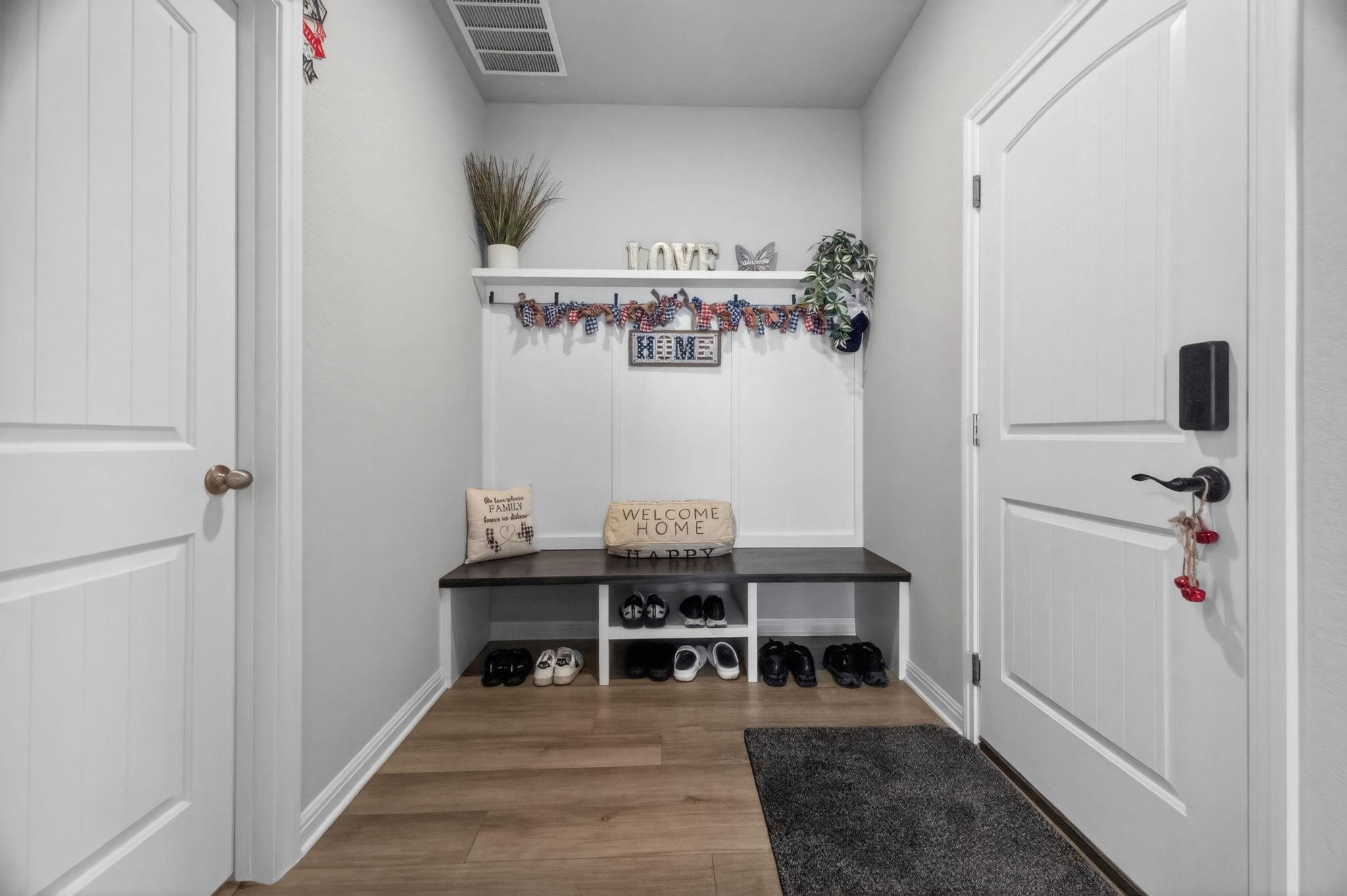 411 Palo Brea LOOP