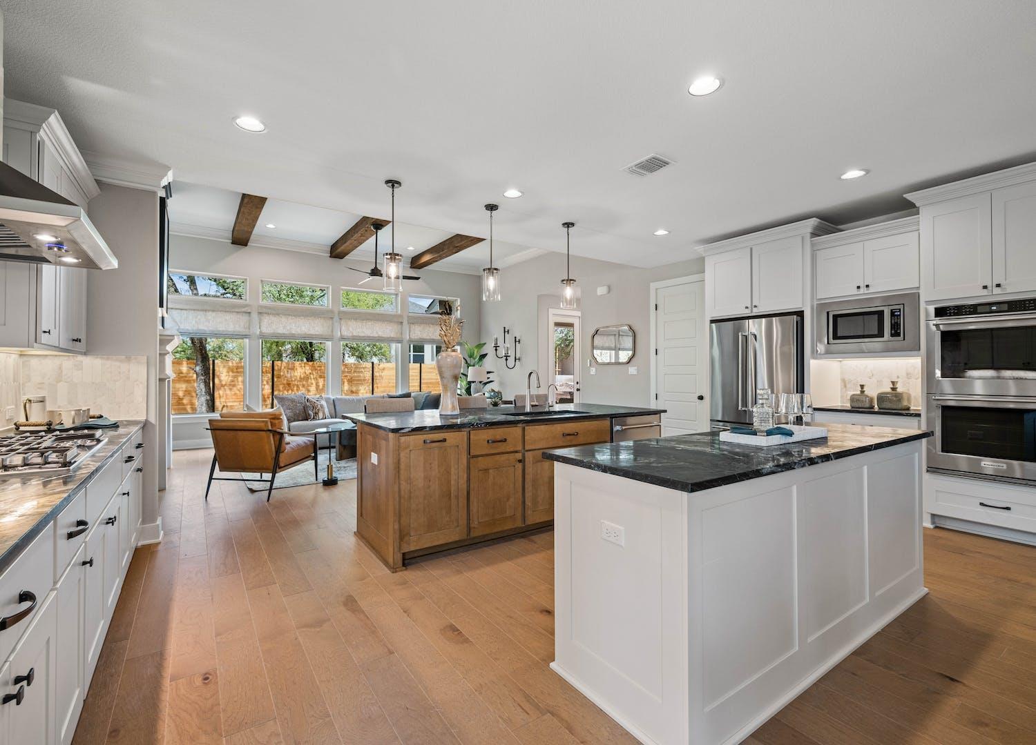 105 Buckaroo DR