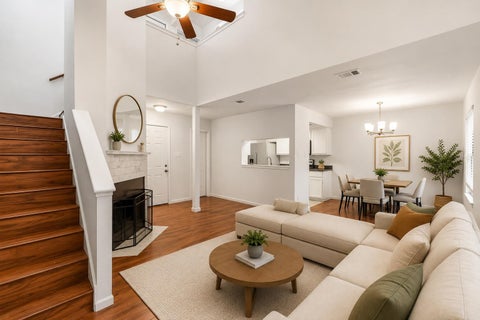 Photo of 512 Eberhart LN #1402, Austin, TX 78745 (MLS # 7943386)
