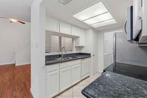 Tiny photo for 512 Eberhart LN #1402, Austin, TX 78745 (MLS # 7943386)
