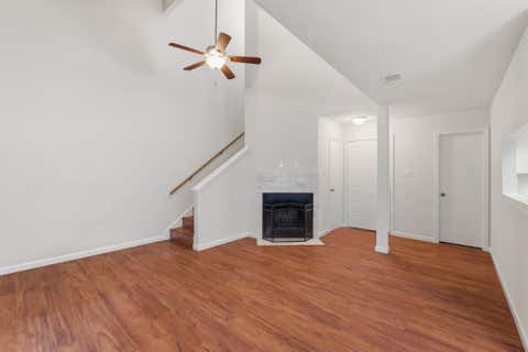 Tiny photo for 512 Eberhart LN #1402, Austin, TX 78745 (MLS # 7943386)