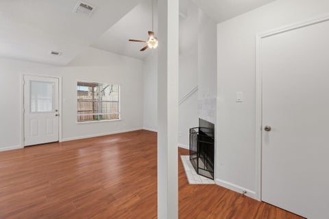 Tiny photo for 512 Eberhart LN #1402, Austin, TX 78745 (MLS # 7943386)