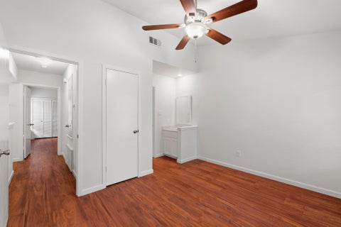 Tiny photo for 512 Eberhart LN #1402, Austin, TX 78745 (MLS # 7943386)