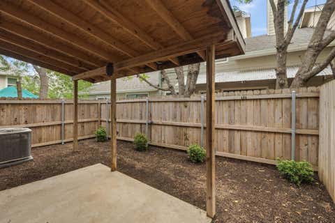 Tiny photo for 512 Eberhart LN #1402, Austin, TX 78745 (MLS # 7943386)