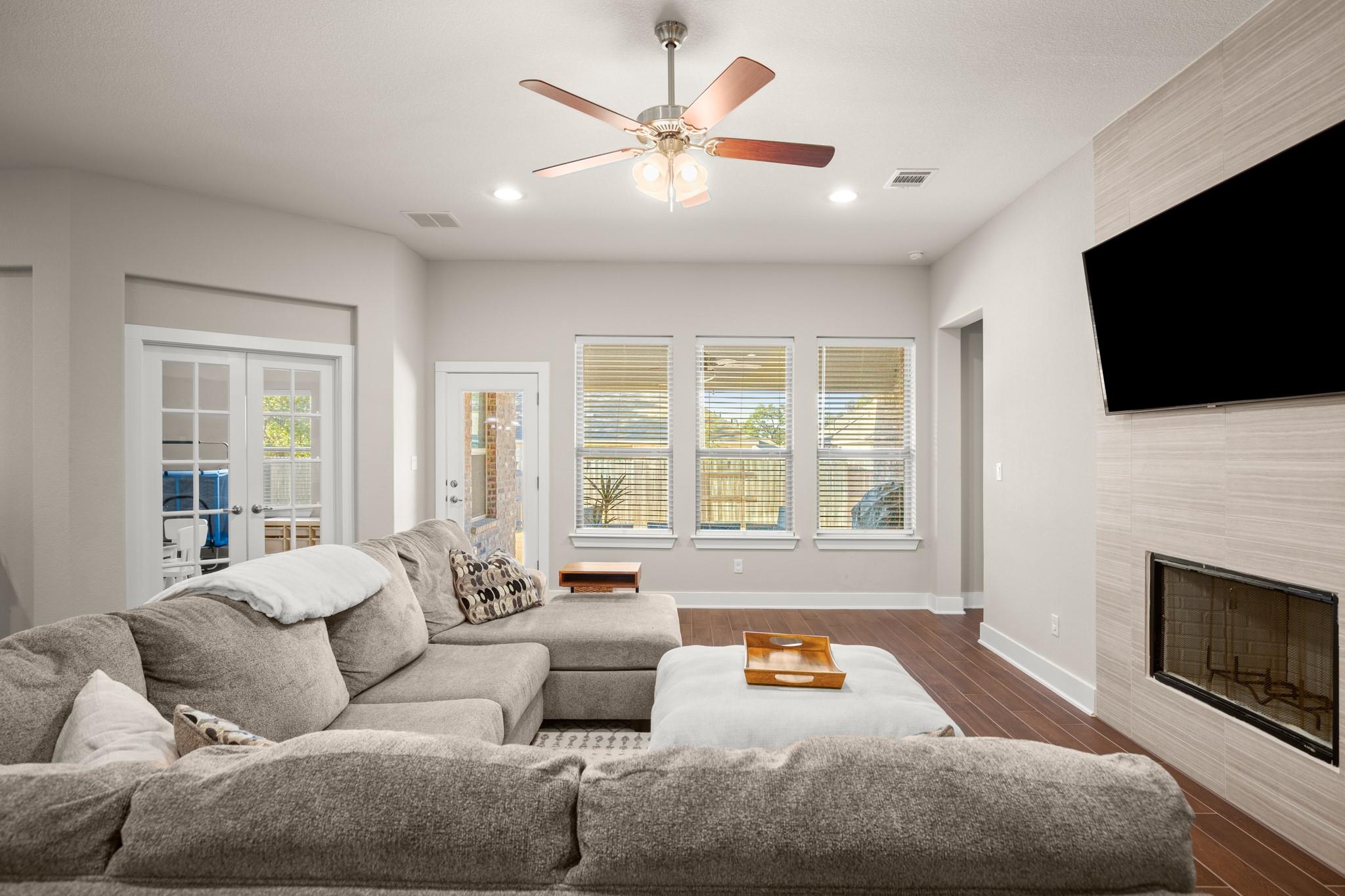 120 Red Granite RD