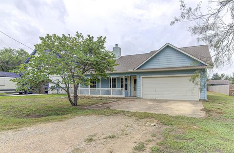 Photo of 107 W Pauwela LN, Bastrop, TX 78602 (MLS # 4664437)