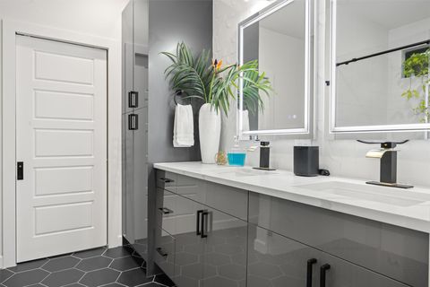 Tiny photo for 6002 Ponca ST #1, Austin, TX 78741 (MLS # 4543496)