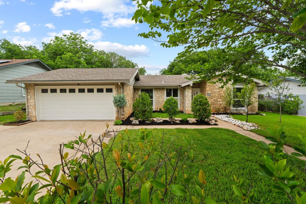 Photo of 1608 Springer LN, Austin, TX 78758 (MLS # 8231778)