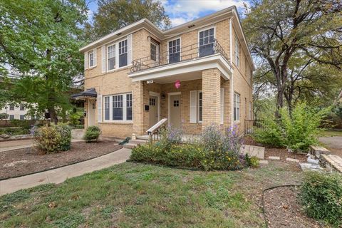 Photo of 1509 Parkway, Austin, TX 78703 (MLS # 6953086)