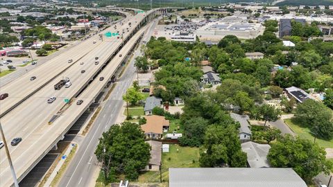 Photo of 2024 W Ben White BLVD, Austin, TX 78704 (MLS # 4392684)