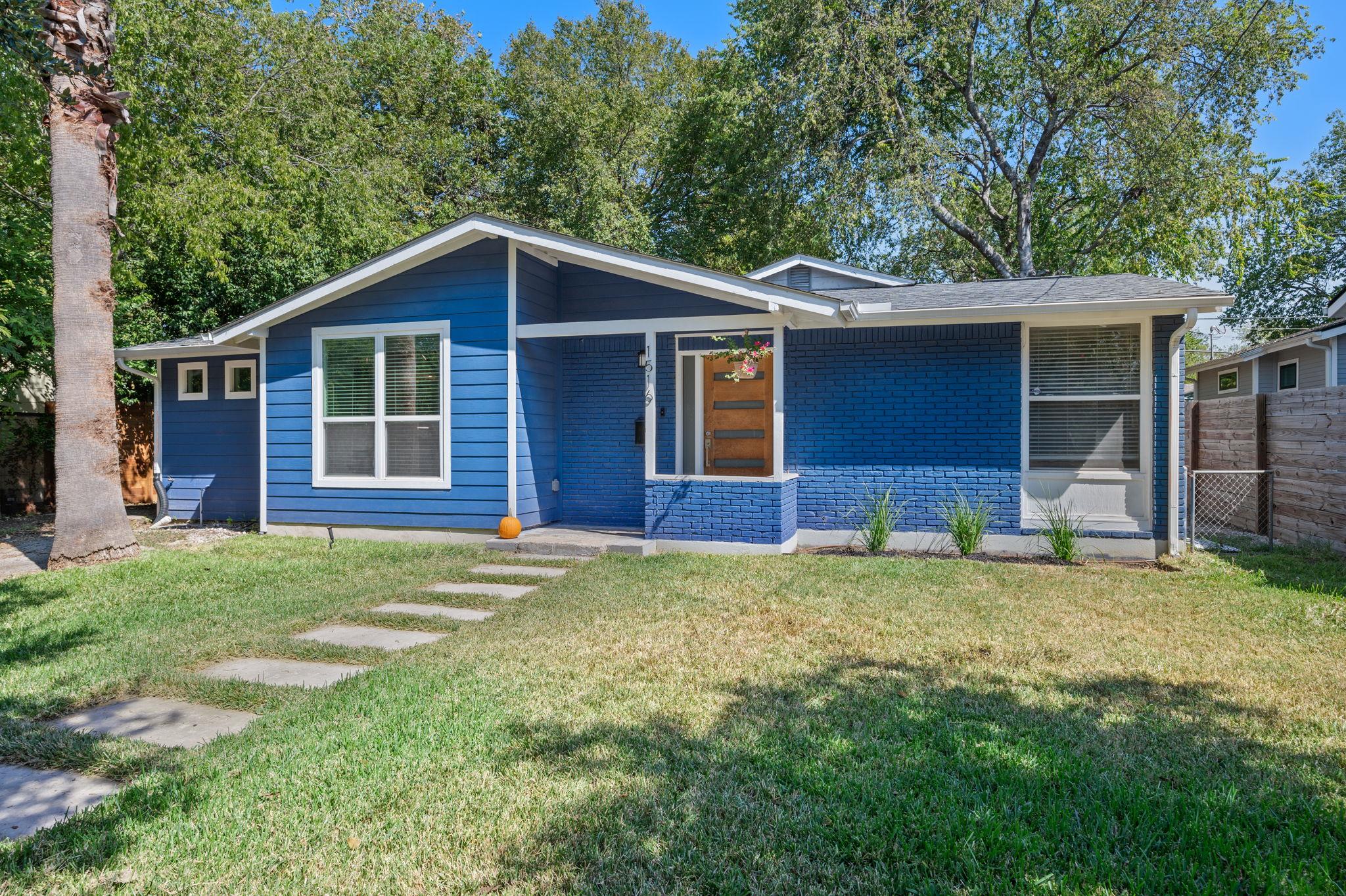 1516 Broadmoor DR