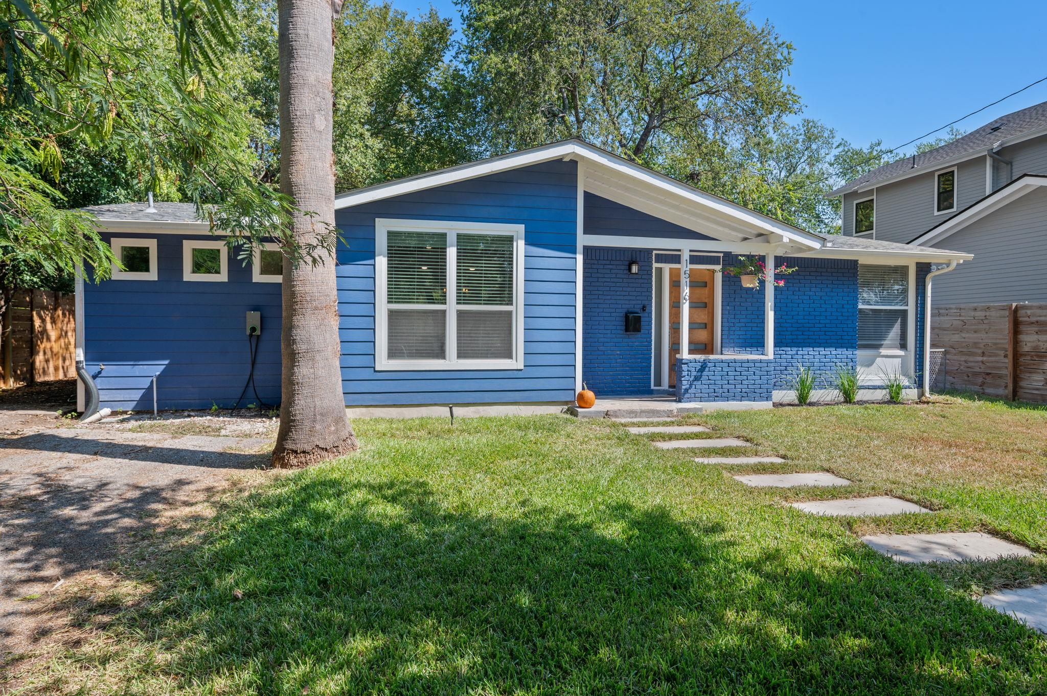 1516 Broadmoor DR