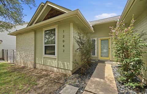 Tiny photo for 12047 Lincolnshire DR, Austin, TX 78758 (MLS # 2548161)