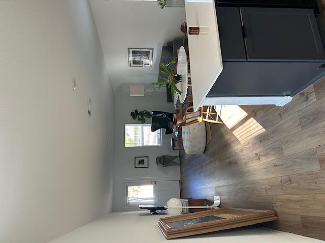 6 Trinity CIR
