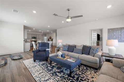 Tiny photo for 16401 Coratina DR, Pflugerville, TX 78660 (MLS # 3441145)