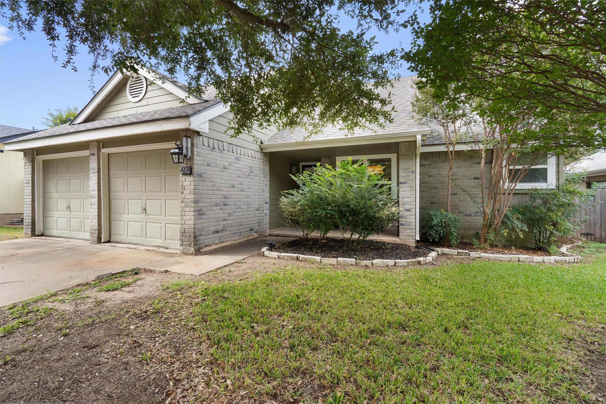 2312 Windrift WAY