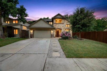 2316 Forsam BND Austin TX 78725