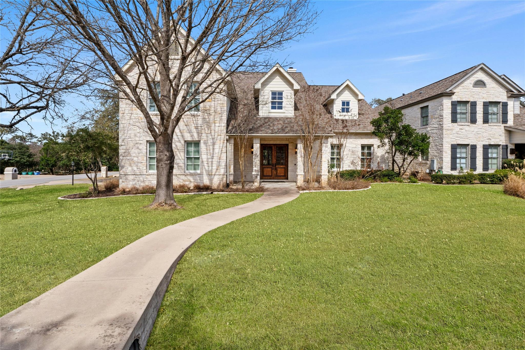 625 Robin Dale CT