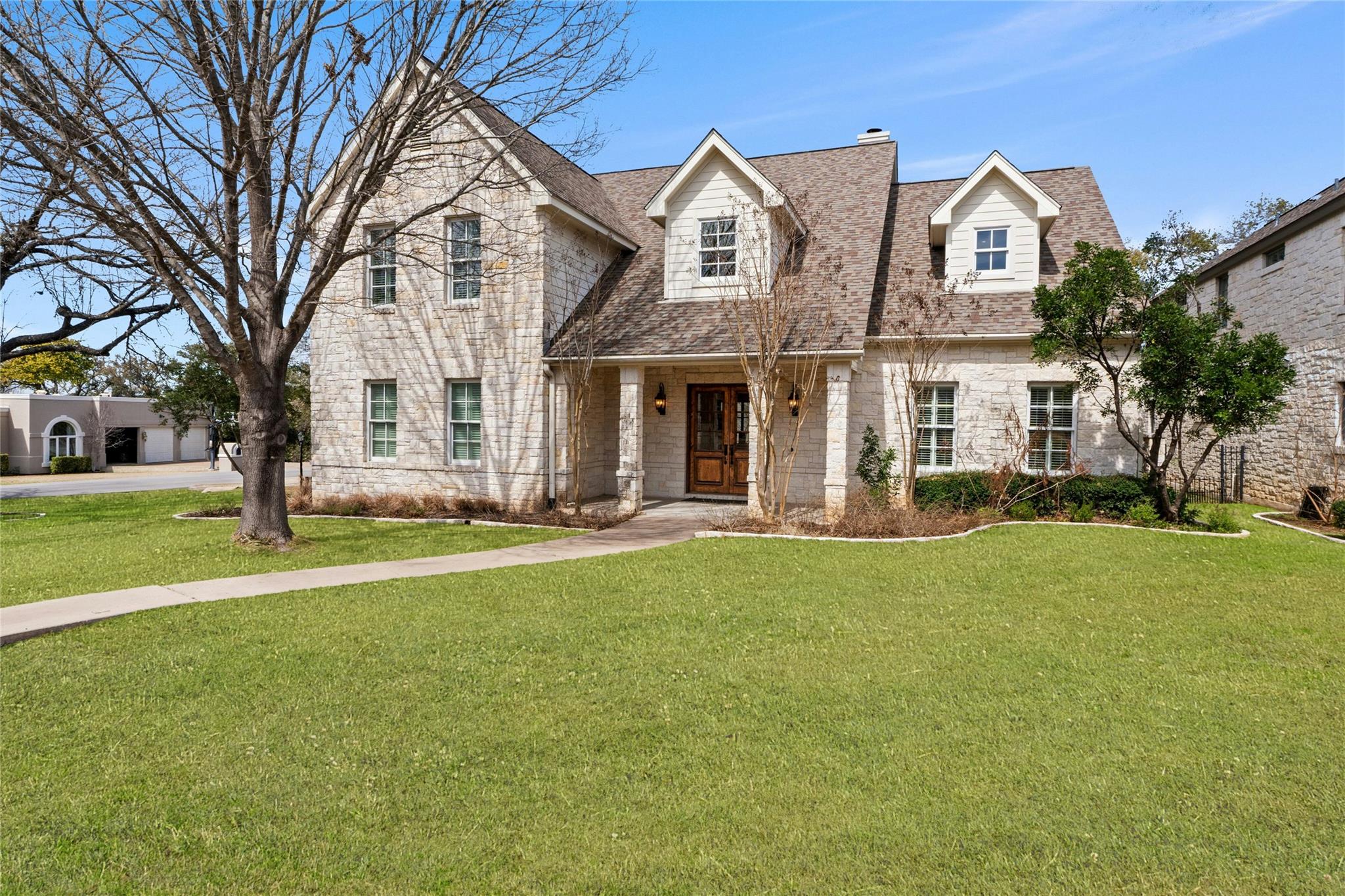 625 Robin Dale CT