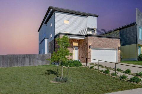 Photo of 7200 Cordoba DR, Austin, TX 78724 (MLS # 5017335)