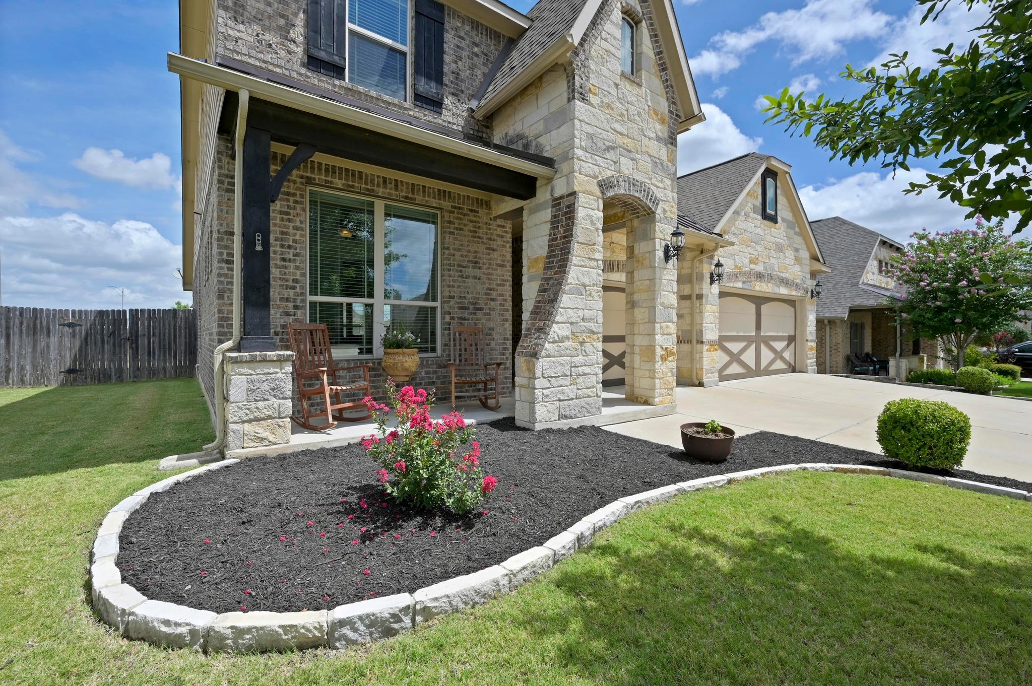 1113 Hartman DR