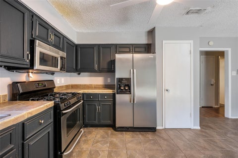 Photo of 1153 Brookswood Ave, Austin, TX 78721 (MLS # 5523182)