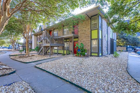 Photo of 7685 Northcross DR #729, Austin, TX 78757 (MLS # 9971664)