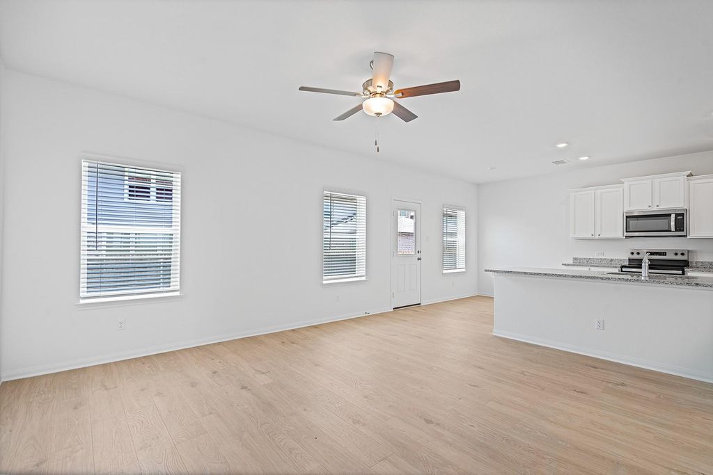 Photo of 14612 Wahlbergs WAY, Elgin, TX 78621 (MLS # 7385948)