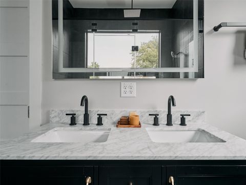 Tiny photo for 412 Kemp ST, Austin, TX 78741 (MLS # 4016364)